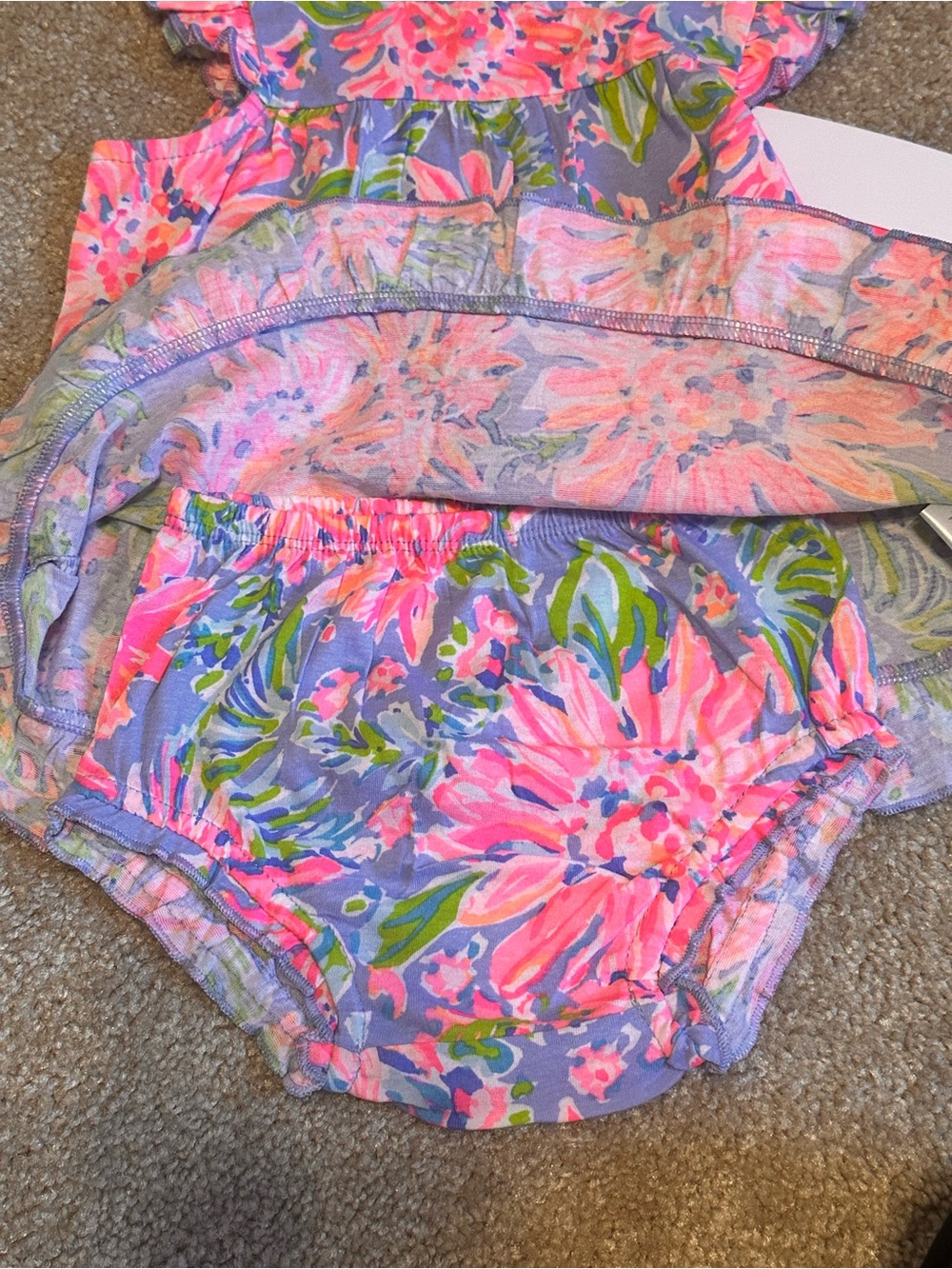 🆕Mommy and Mini Set 🆕 - Picture 3 of 11
